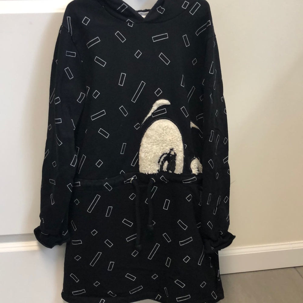 Loud Apparel black sweatshirt dress size 8